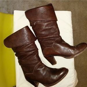 Beautiful Brown Frye Heeled Boots